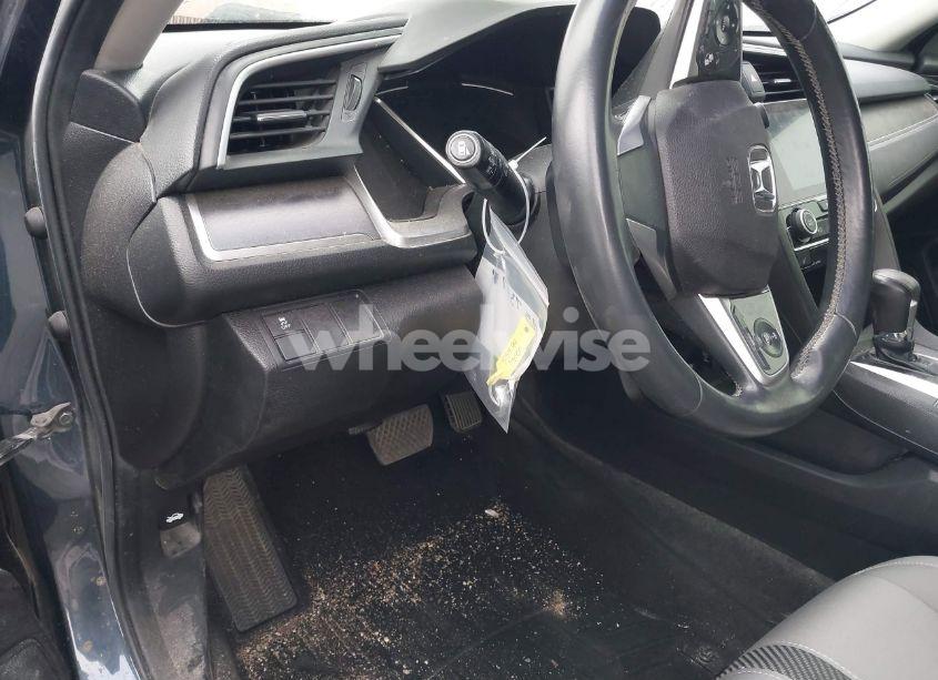 Photo 18 of 2018 Honda Civic EX-T (VIN JHMFC1F32JX037311)