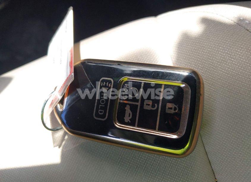 Photo 11 of 2018 Honda Civic EX-T (VIN JHMFC1F33JX034711)