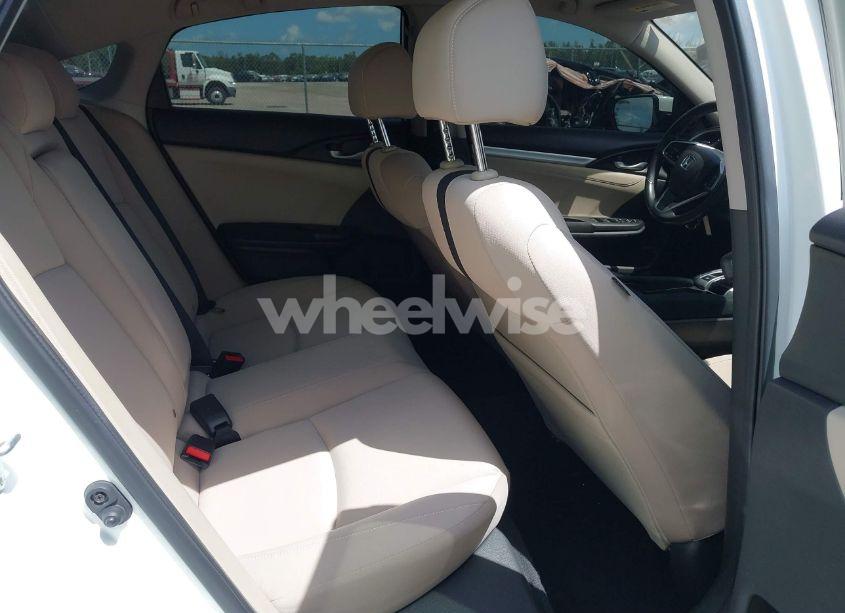 Photo 8 of 2018 Honda Civic EX-T (VIN JHMFC1F33JX034711)