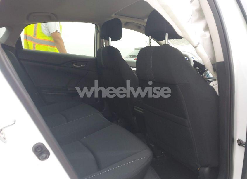 Photo 8 of 2018 Honda Civic EX-T (VIN JHMFC1F33JX037978)