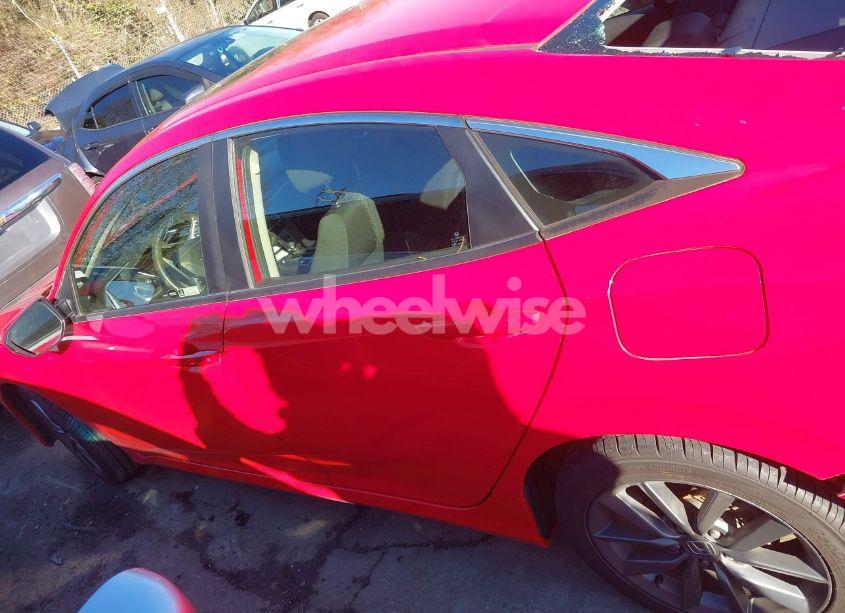 Photo 14 of 2019 Honda Civic EX (VIN JHMFC1F33KX003900)