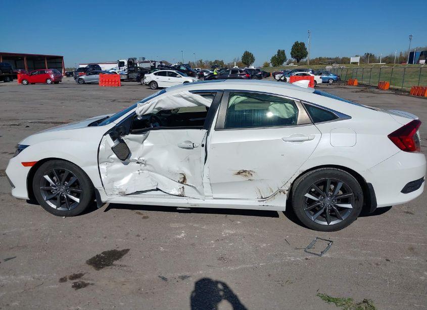 Photo 14 of 2019 Honda Civic EX (VIN JHMFC1F33KX008434)