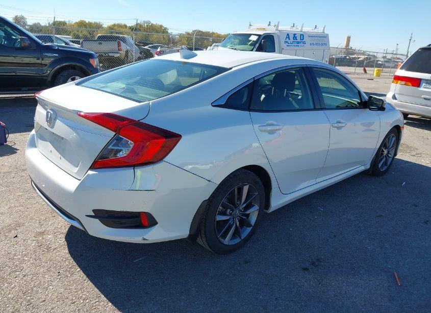 Photo 4 of 2019 Honda Civic EX (VIN JHMFC1F33KX008434)