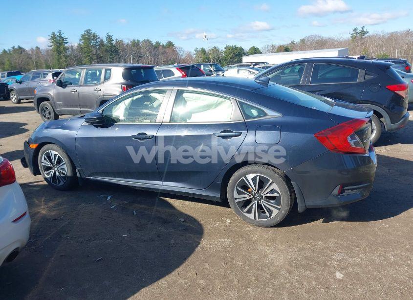 Photo 14 of 2018 Honda Civic EX-T (VIN JHMFC1F34JX015827)