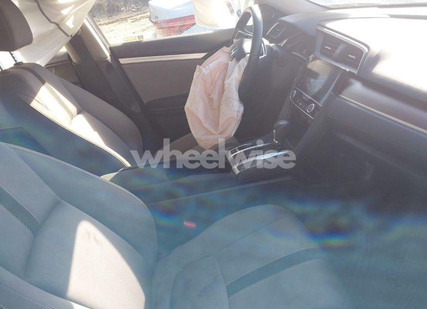 Photo 5 of 2018 Honda Civic EX-T (VIN JHMFC1F34JX015827)