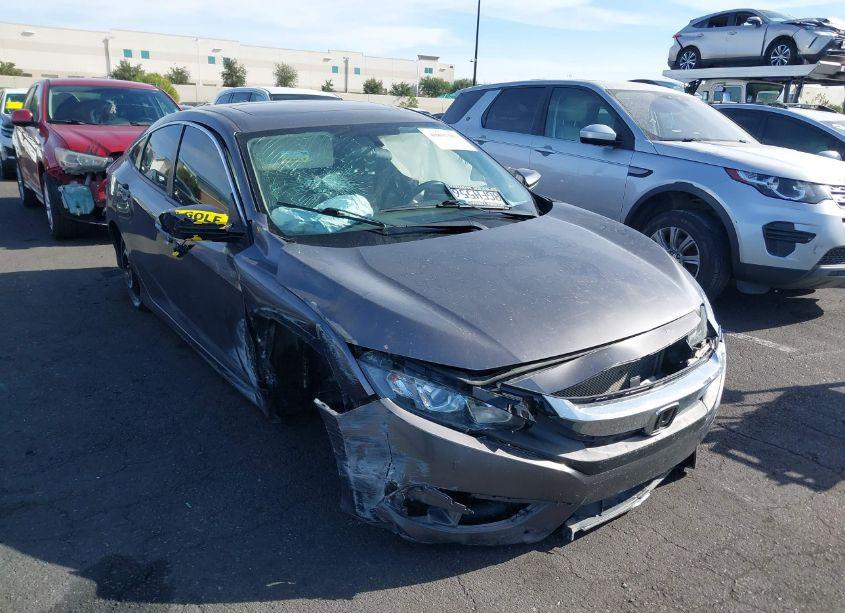 Photo 12 of 2018 Honda Civic EX-T (VIN JHMFC1F34JX039111)