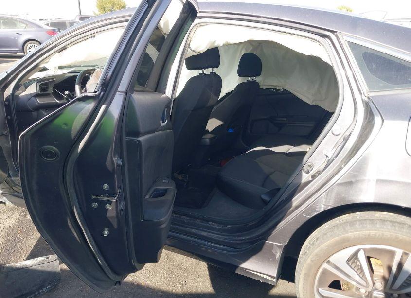 Photo 8 of 2018 Honda Civic EX-T (VIN JHMFC1F34JX039111)