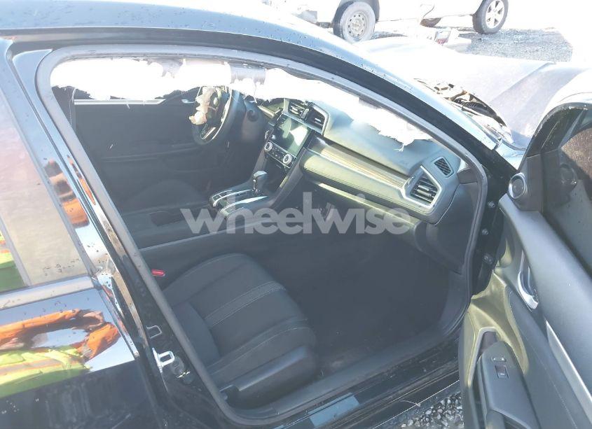 Photo 5 of 2019 Honda Civic EX (VIN JHMFC1F34KX014582)