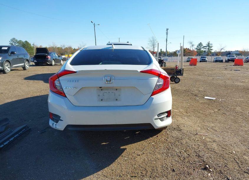 Photo 16 of 2018 Honda Civic EX-T (VIN JHMFC1F35JX003542)