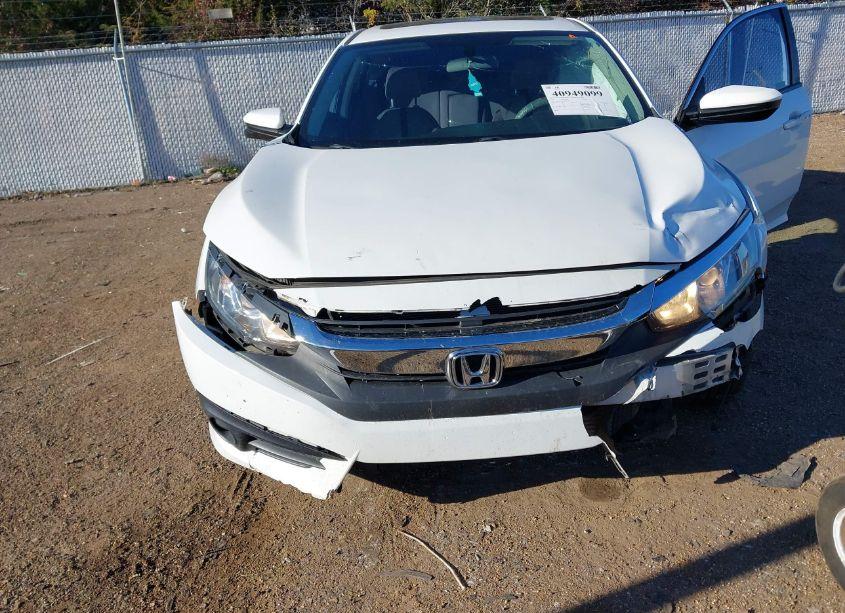 Photo 6 of 2018 Honda Civic EX-T (VIN JHMFC1F35JX003542)