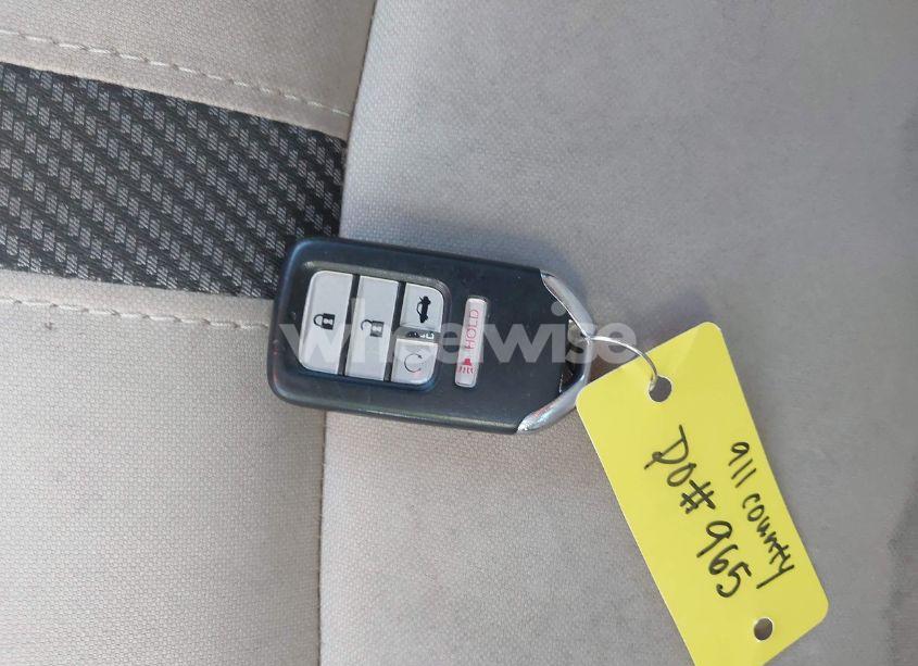 Photo 11 of 2018 Honda Civic EX-T (VIN JHMFC1F35JX007641)