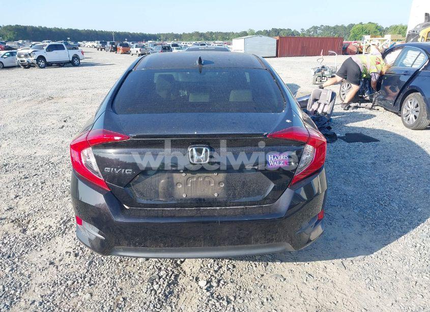 Photo 17 of 2018 Honda Civic EX-T (VIN JHMFC1F35JX007641)