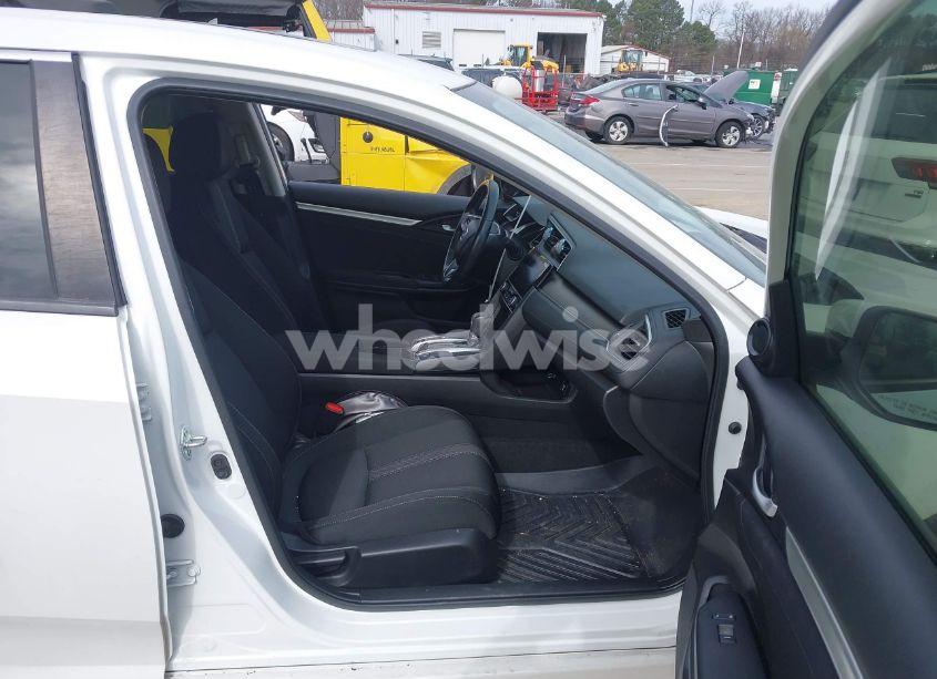 Photo 5 of 2018 Honda Civic EX-T (VIN JHMFC1F35JX020695)