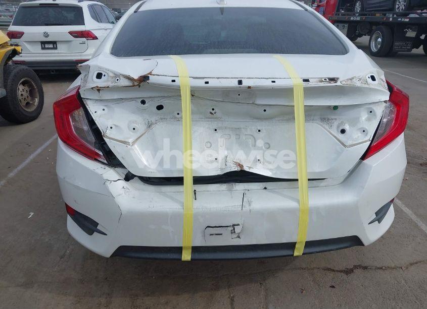 Photo 6 of 2018 Honda Civic EX-T (VIN JHMFC1F35JX020695)