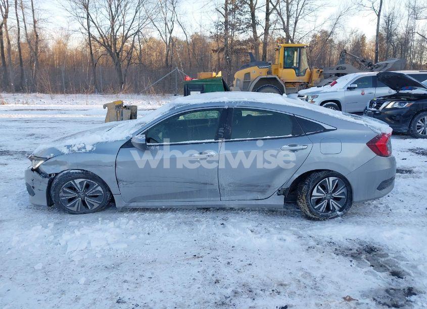 Photo 14 of 2018 Honda Civic EX-T (VIN JHMFC1F35JX032832)