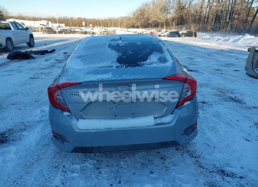 Photo 16 of 2018 Honda Civic EX-T (VIN JHMFC1F35JX032832)