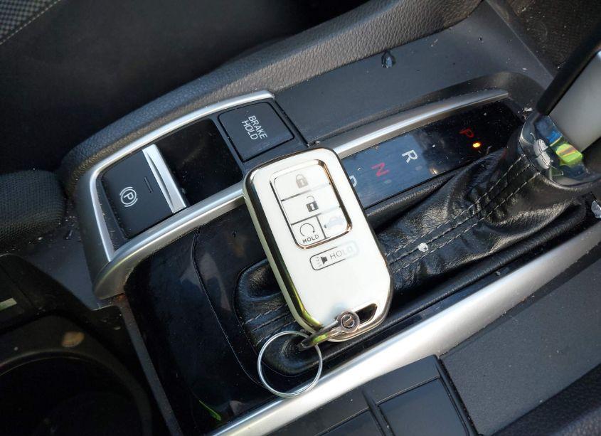 Photo 11 of 2019 Honda Civic EX (VIN JHMFC1F35KX004708)