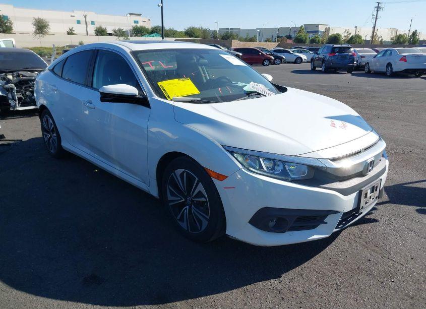 Photo 14 of 2018 Honda Civic EX-T (VIN JHMFC1F36JX009270)