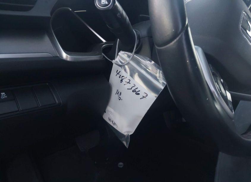 Photo 18 of 2018 Honda Civic EX-T (VIN JHMFC1F36JX009270)