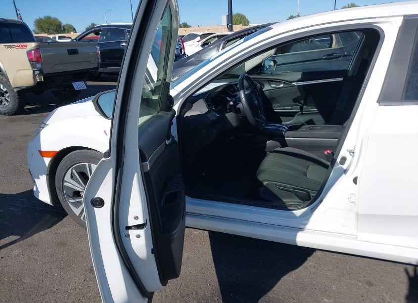 Photo 5 of 2018 Honda Civic EX-T (VIN JHMFC1F36JX009270)