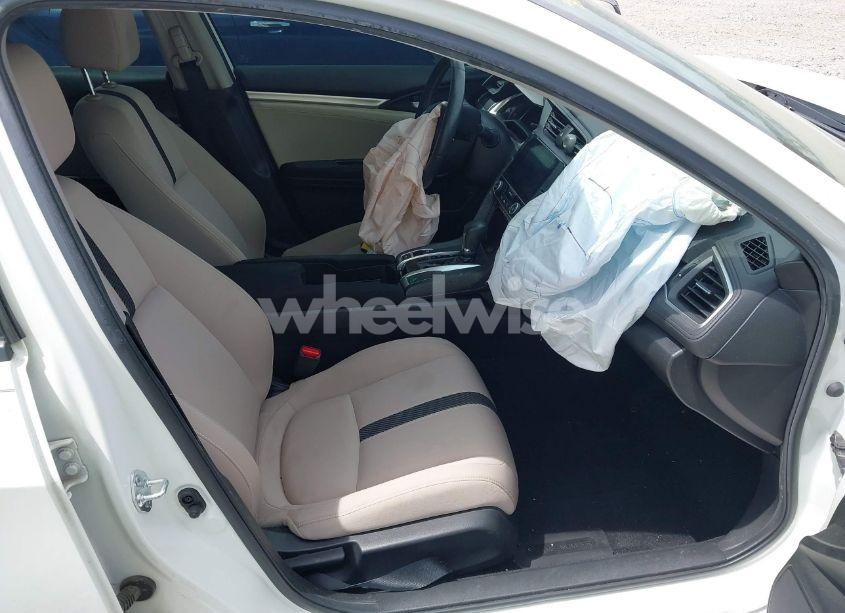 Photo 5 of 2018 Honda Civic EX-T (VIN JHMFC1F36JX012072)