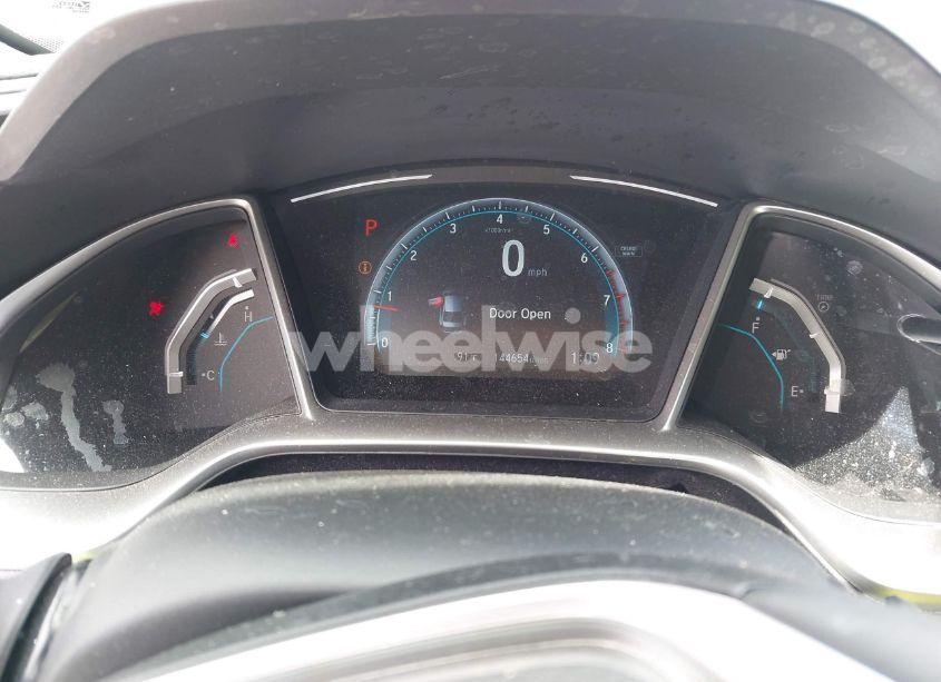 Photo 7 of 2018 Honda Civic EX-T (VIN JHMFC1F36JX012072)