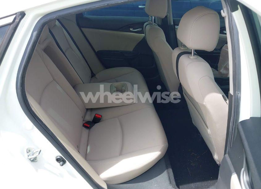 Photo 8 of 2018 Honda Civic EX-T (VIN JHMFC1F36JX012072)