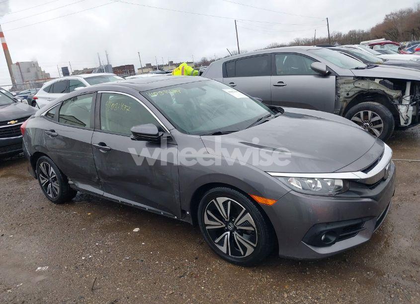 2018 Honda Civic EX-T (VIN JHMFC1F36JX018454) main photo