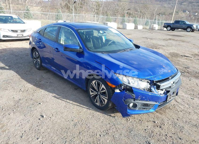 2018 Honda Civic EX-T (VIN JHMFC1F36JX035867) main photo