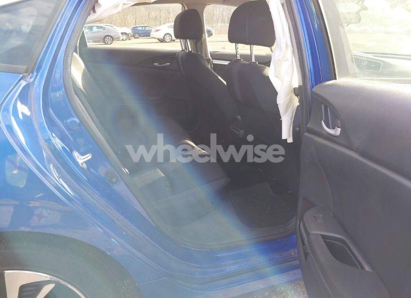 Photo 8 of 2018 Honda Civic EX-T (VIN JHMFC1F36JX035867)