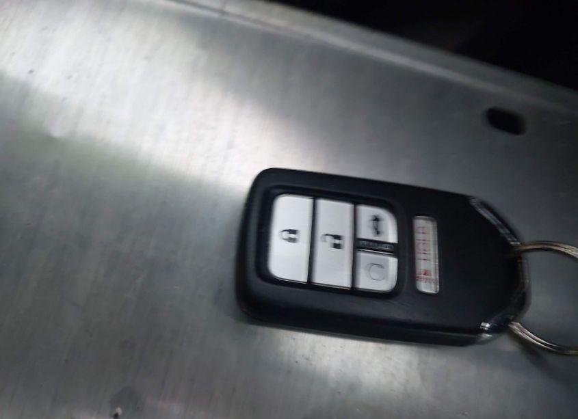 Photo 11 of 2018 Honda Civic EX-T (VIN JHMFC1F37JX007494)