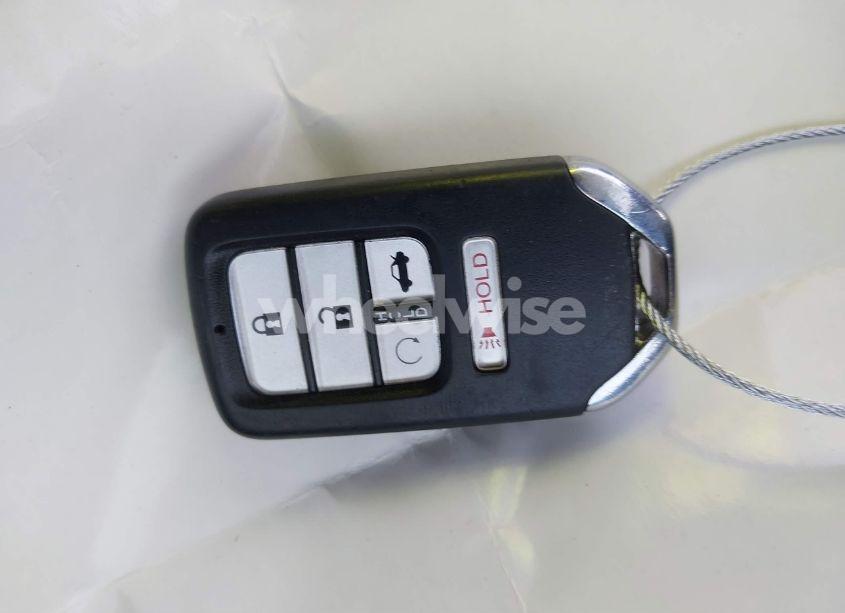 Photo 11 of 2018 Honda Civic EX-T (VIN JHMFC1F37JX017636)