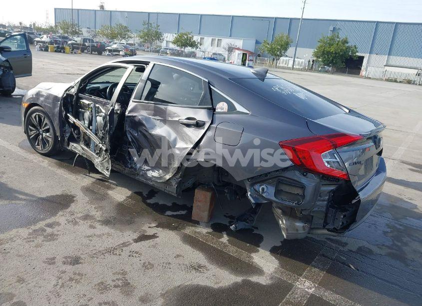 Photo 3 of 2018 Honda Civic EX-T (VIN JHMFC1F37JX017636)