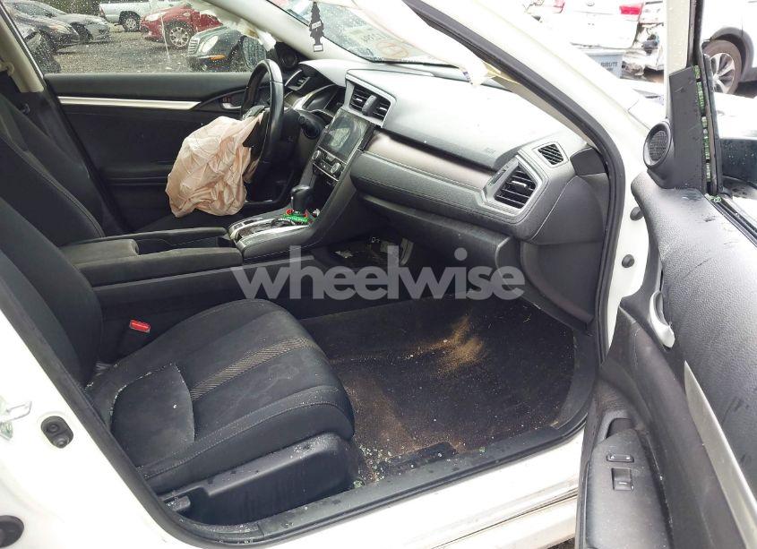 Photo 5 of 2018 Honda Civic EX-T (VIN JHMFC1F37JX020679)