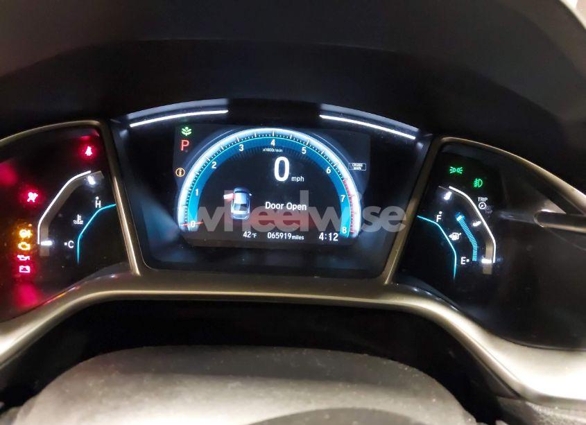 Photo 7 of 2018 Honda Civic EX-T (VIN JHMFC1F37JX037210)