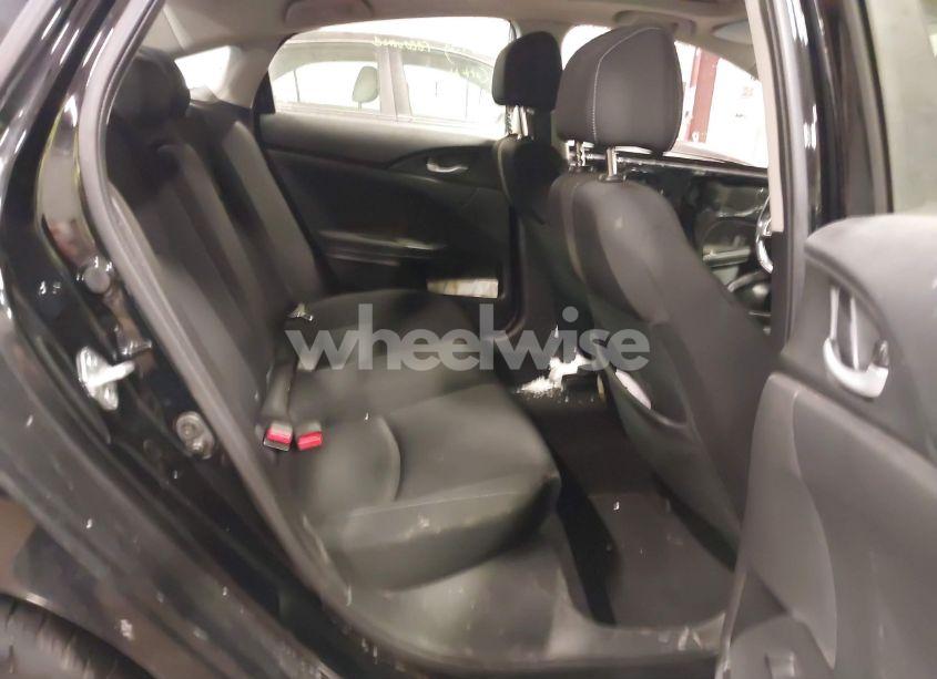 Photo 8 of 2018 Honda Civic EX-T (VIN JHMFC1F37JX037210)