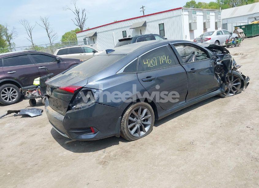 Photo 4 of 2019 Honda Civic EX (VIN JHMFC1F37KX008758)