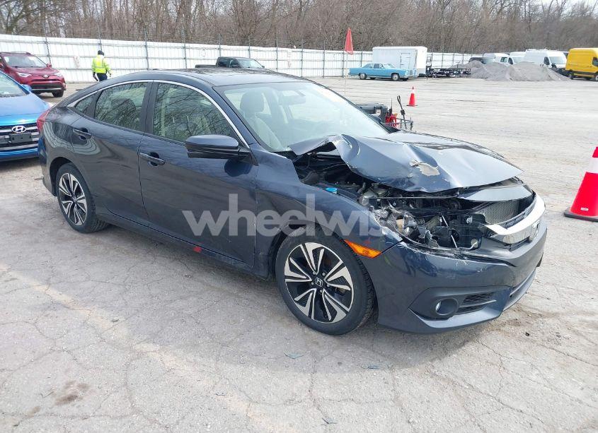 2018 Honda Civic EX-T (VIN JHMFC1F38JX007438) main photo