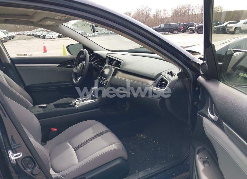 Photo 5 of 2018 Honda Civic EX-T (VIN JHMFC1F38JX007438)