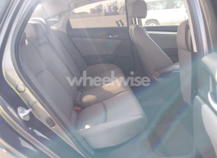 Photo 8 of 2018 Honda Civic EX-T (VIN JHMFC1F38JX009237)