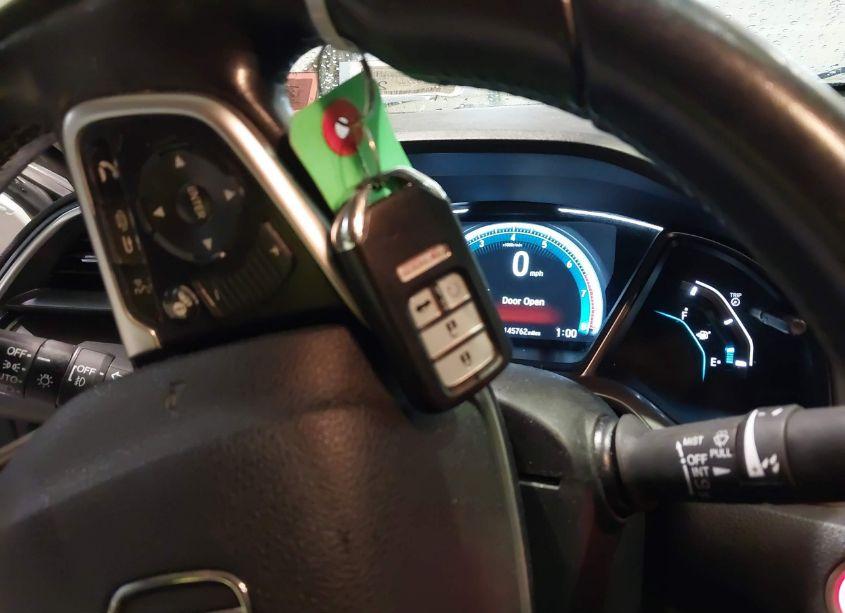 Photo 11 of 2018 Honda Civic EX-T (VIN JHMFC1F38JX037300)