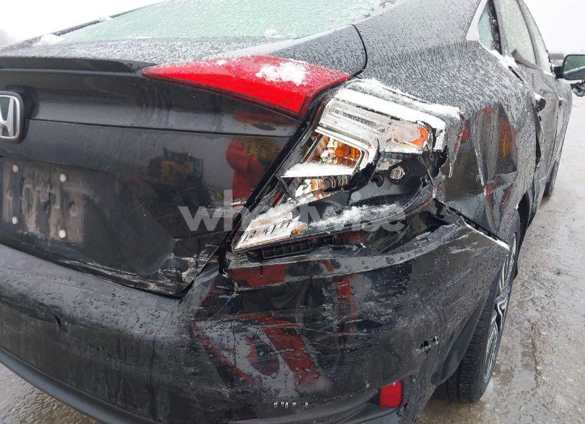 Photo 6 of 2018 Honda Civic EX-T (VIN JHMFC1F38JX039936)