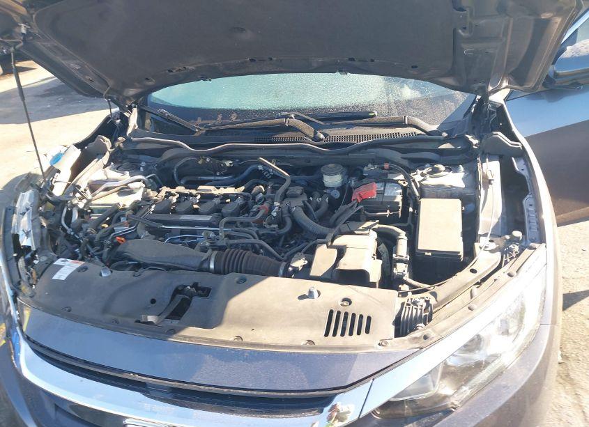 Photo 10 of 2018 Honda Civic EX-T (VIN JHMFC1F38JX042397)