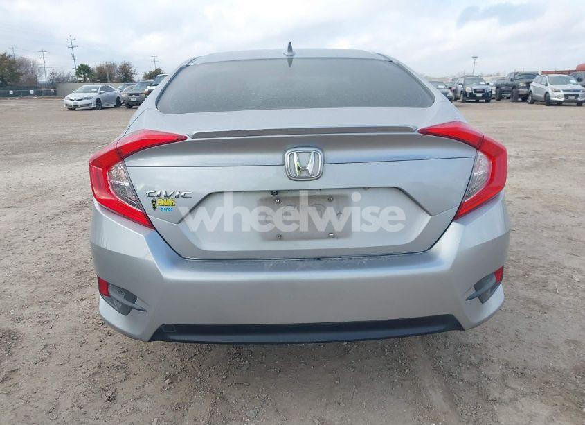 Photo 16 of 2018 Honda Civic EX-T (VIN JHMFC1F38JX044084)