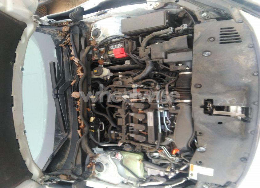 Photo 10 of 2019 Honda Civic EX (VIN JHMFC1F38KX000278)