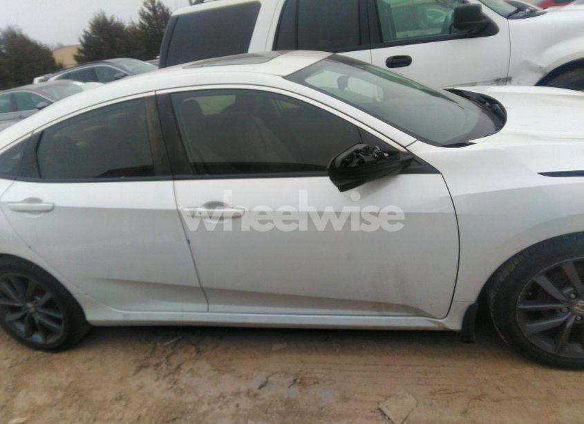 Photo 13 of 2019 Honda Civic EX (VIN JHMFC1F38KX000278)