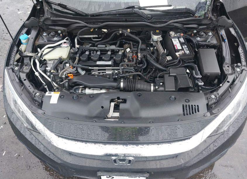 Photo 10 of 2018 Honda Civic EX-T (VIN JHMFC1F39JX000711)