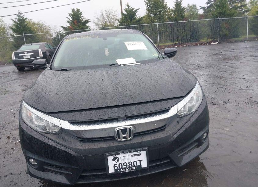 Photo 12 of 2018 Honda Civic EX-T (VIN JHMFC1F39JX000711)