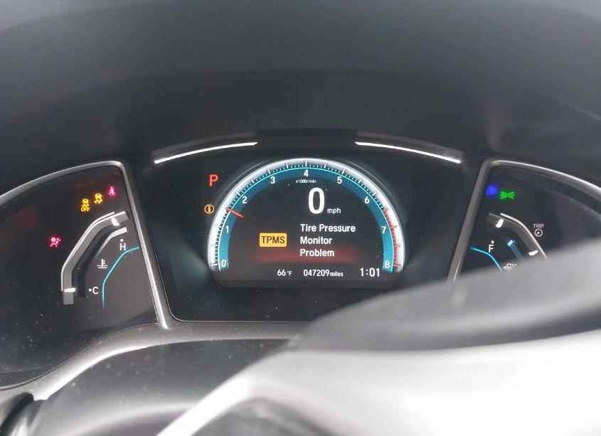 Photo 7 of 2018 Honda Civic EX-T (VIN JHMFC1F39JX000711)