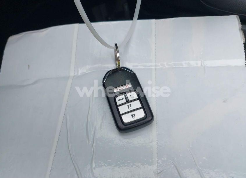 Photo 11 of 2018 Honda Civic EX-T (VIN JHMFC1F39JX033210)